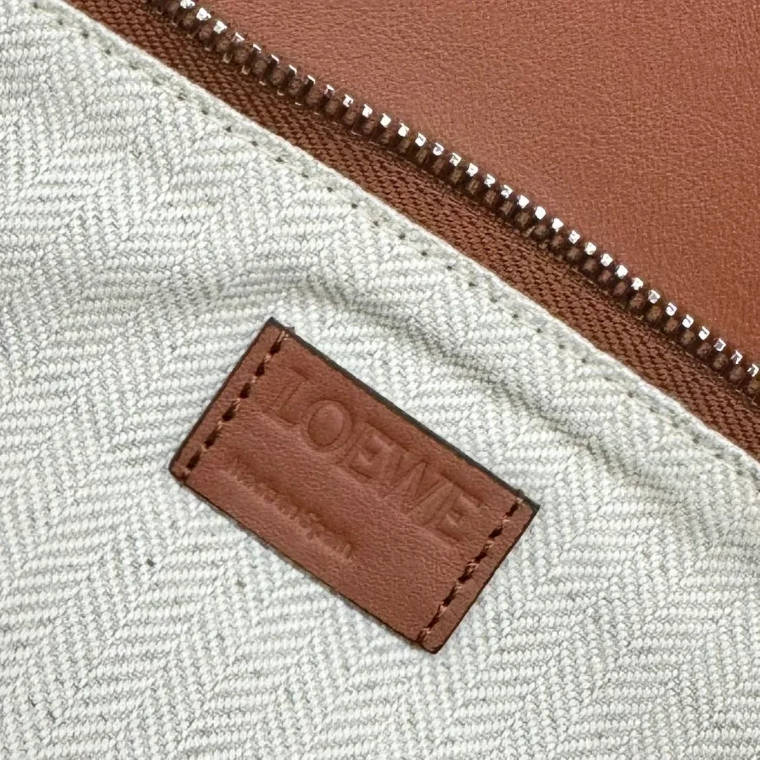 Loewe Puzzle Edge bag in tan calfskin product view 7