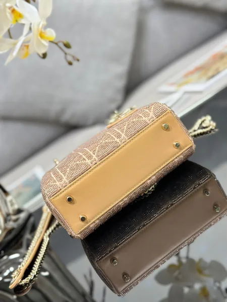 Dior Lady Yellow Beaded Handbag 17x15x7cm product view 3