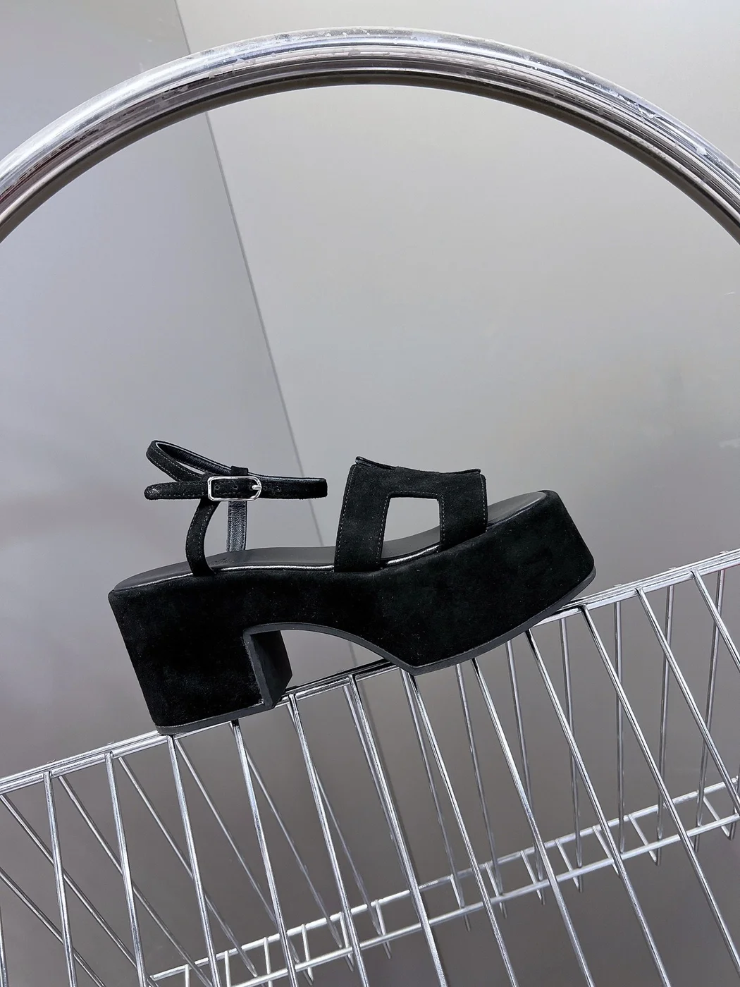 Hermès Women Black Suede Slingback Sandals product view 6