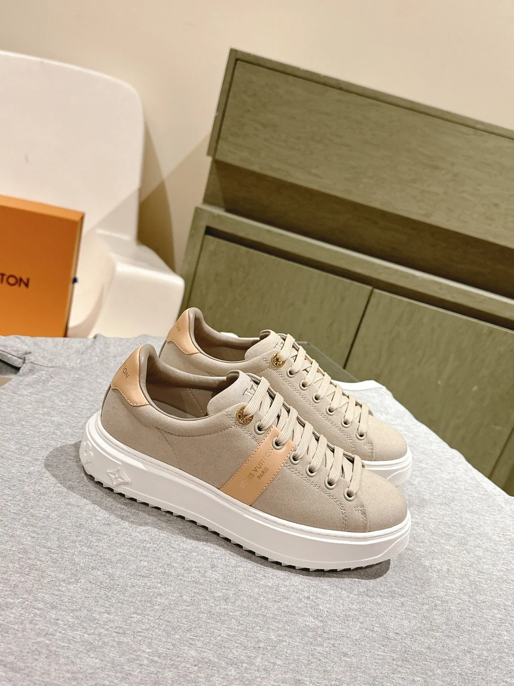 Louis Vuitton Women Beige Canvas Sneakers product view 3