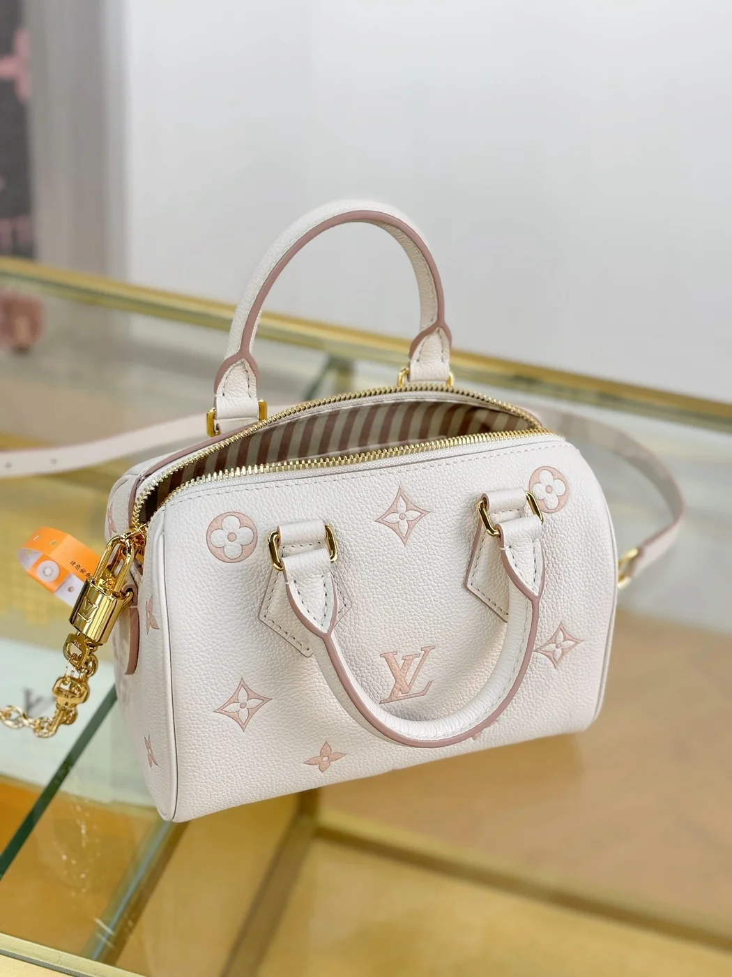 Louis Vuitton Monogram Empreinte Bicolor Speedy Bandoulière 20 Bag product view 3