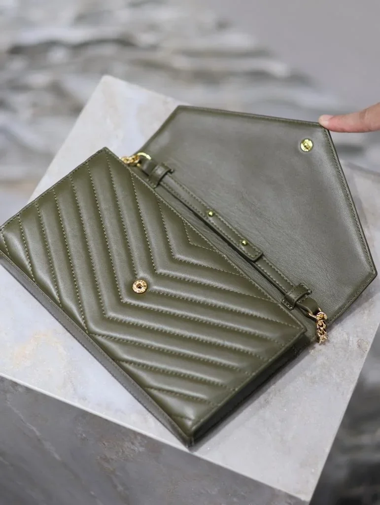 Saint Laurent chain wallet dark green Bag product view 8