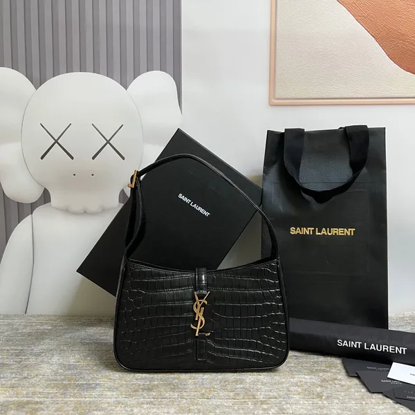 Saint Laurent Le 5 À 7 Green Crocodile-effect Leather Shoulder Bag In Black product view 1
