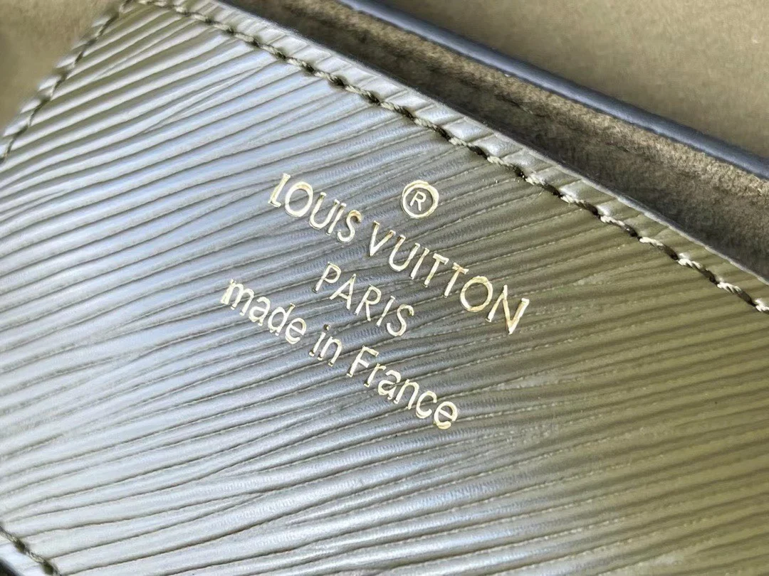 Louis Vuitton Twist Cowhide Leather Handbags Woman’s 24 cm product view 5
