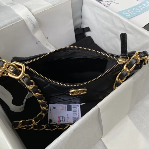 Chanel 22K Hobo Bag Logo Chain Lambskin product view 7