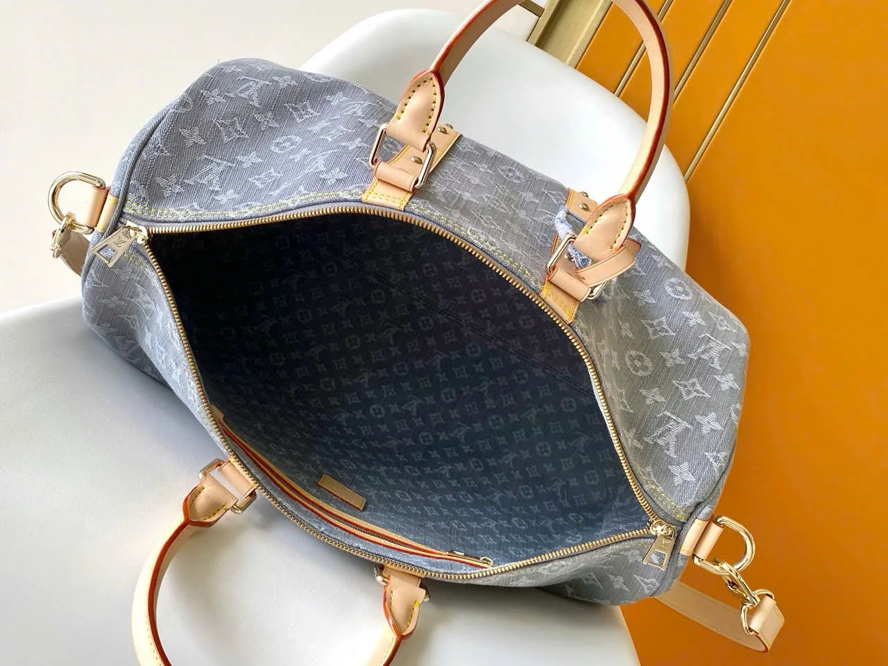 Louis Vuitton Keepall Denim bandouliere 55 Grey Bag product view 2