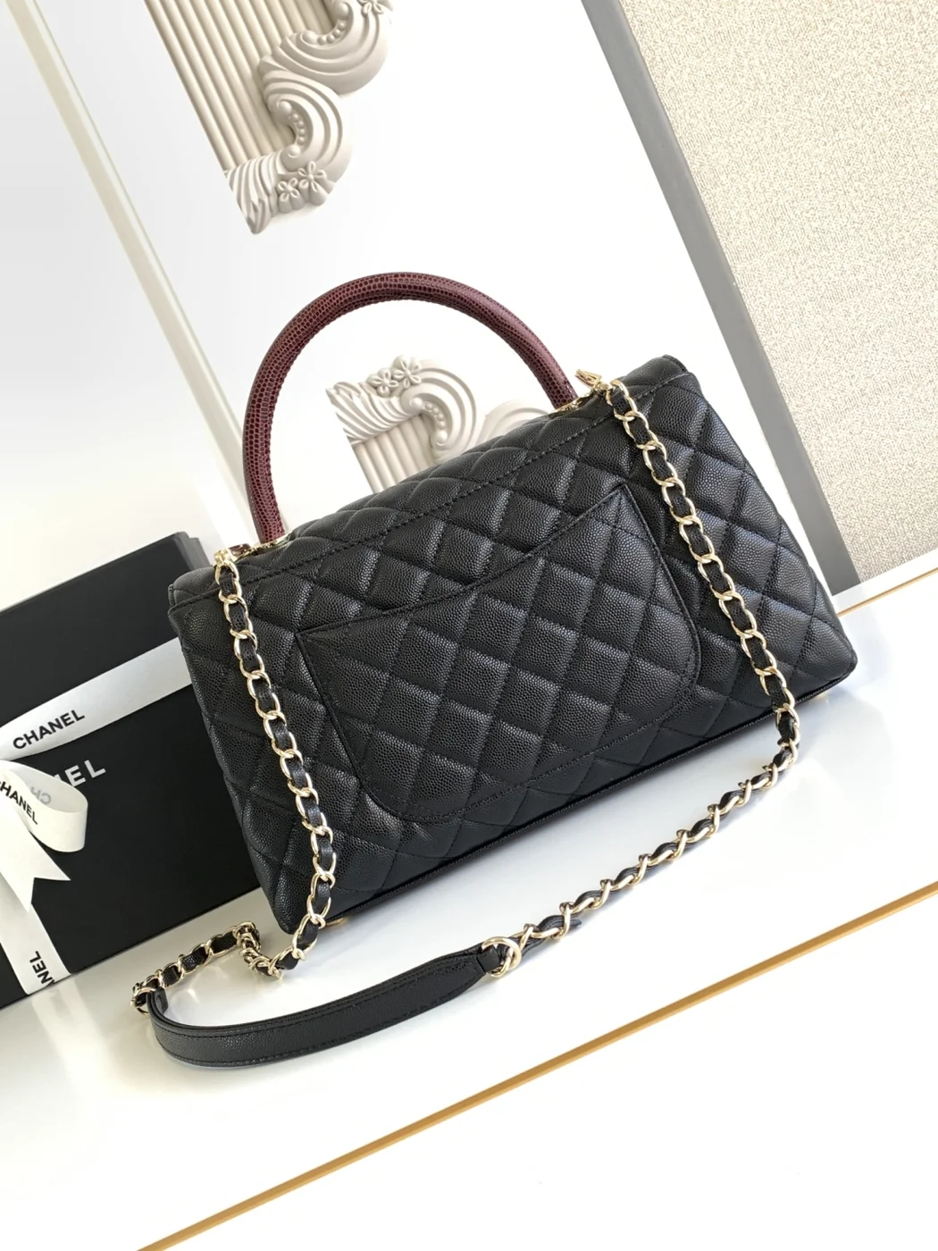 Chanel Bag Coco Handle size 29 cm product view 2