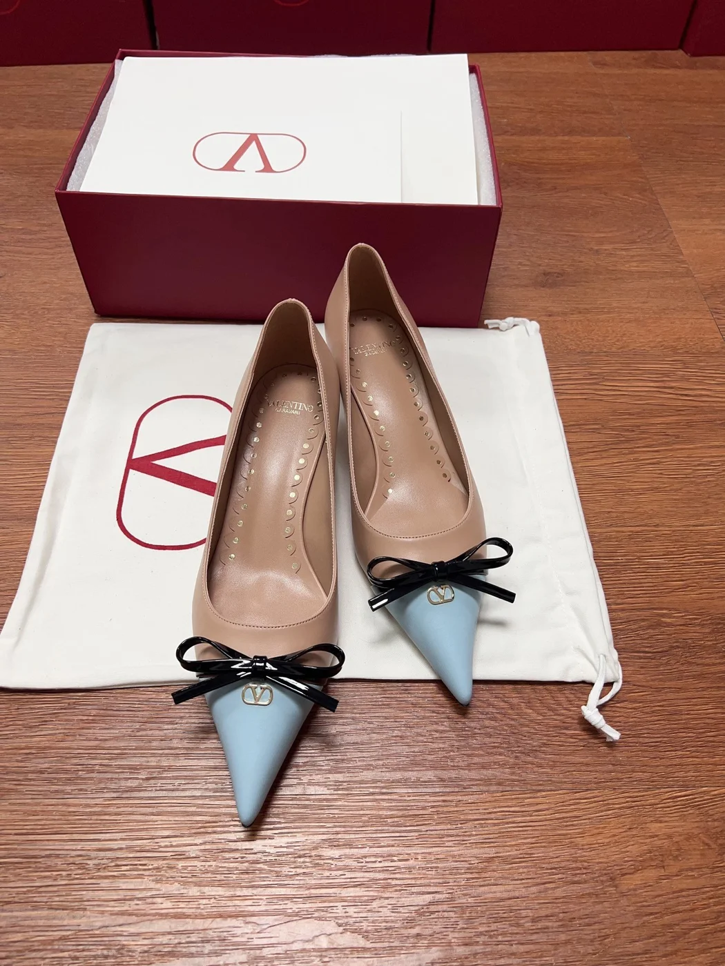 Valentino Women Beige And Light Blue Leather Pumps product view 1