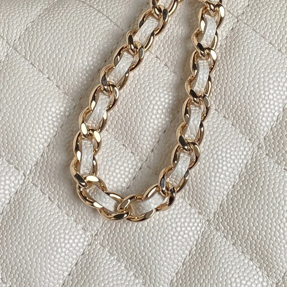Chanel 25C Flap Bag 18 In White Shiny Grained Calfskin Gold Hardware product view 2