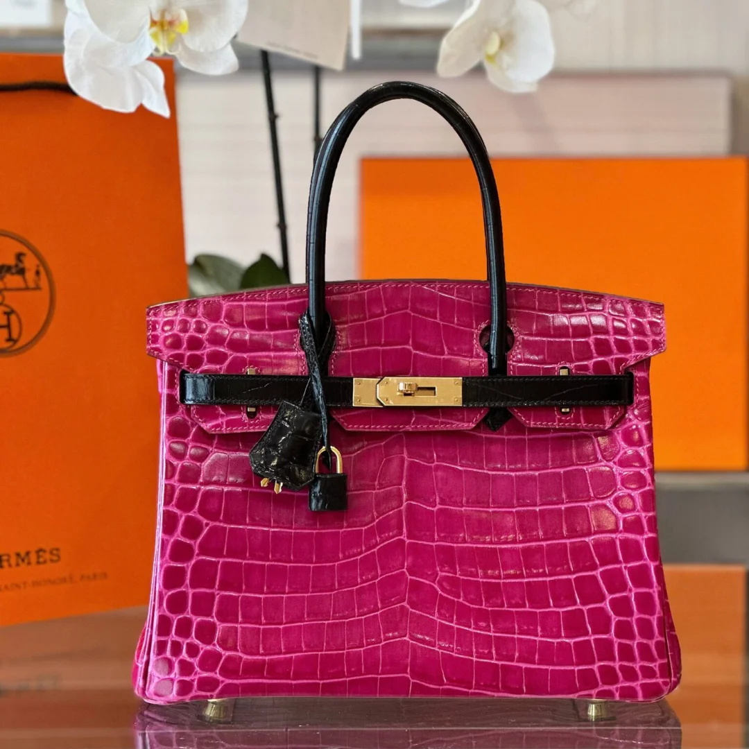 Hermès Birkin Pink/Black Crocodile Leather Gold Hardware – Custom Made Bag product view 1
