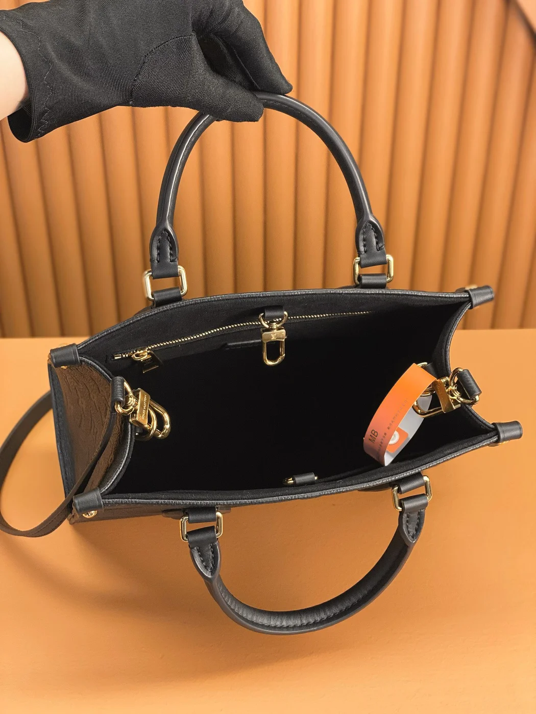 Louis Vuitton On The Go PM Tote Bag Black Handbags 25 cm product view 4