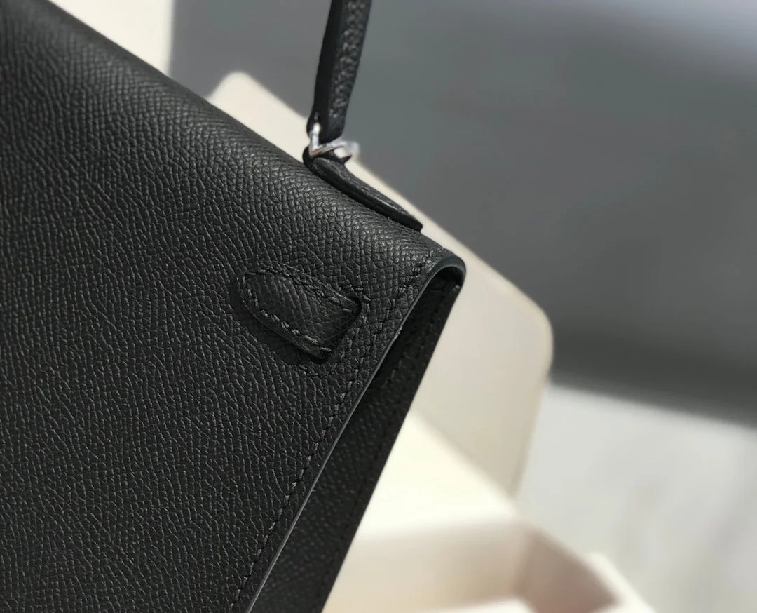 Hermès Mini 20 Black Epsom Silver Hardware Bag product view 2