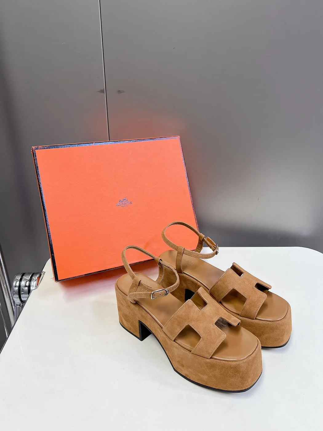 Hermès Women Tan Suede Platform Sandals product view 3