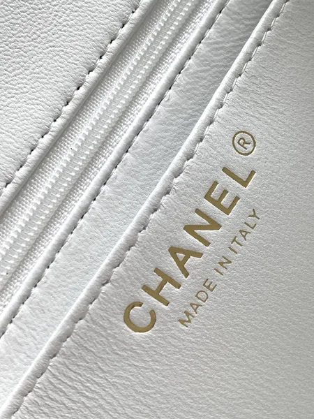 Chanel Medium 25 Classic Bag In Light Pink Mix Black Wool Tweed product view 8