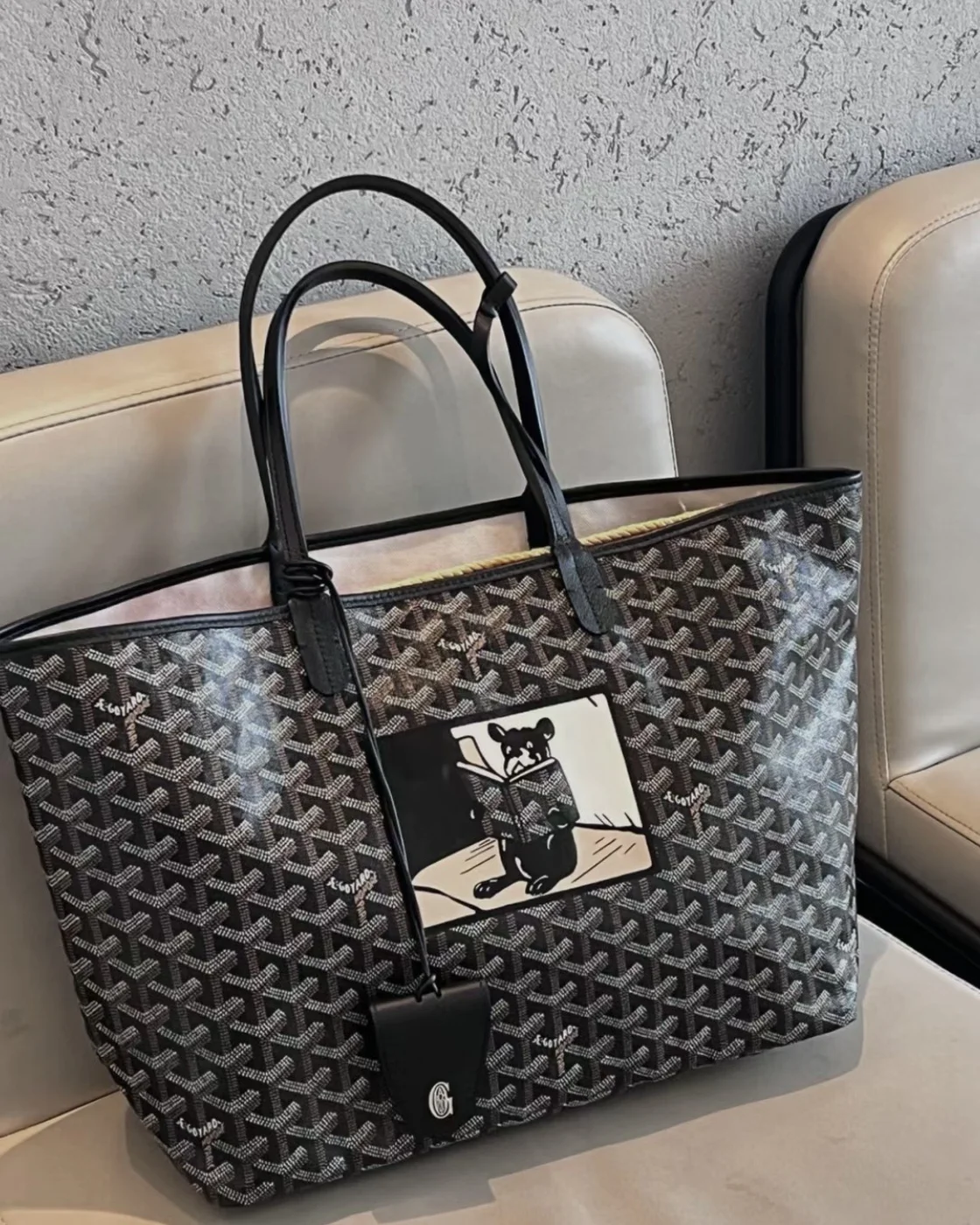 Goyard Goyardine Artois MM Tote Bag product view 2