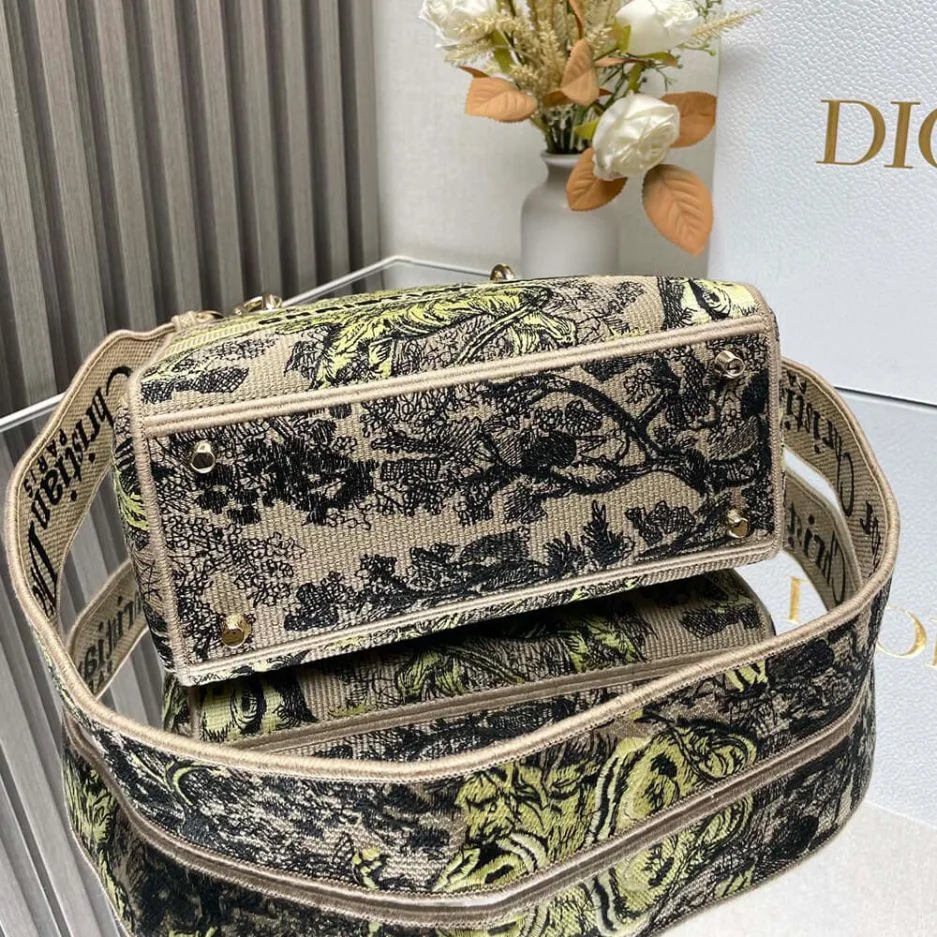 Dior Medium Dioriviera Lady D-Lite Bag product view 7