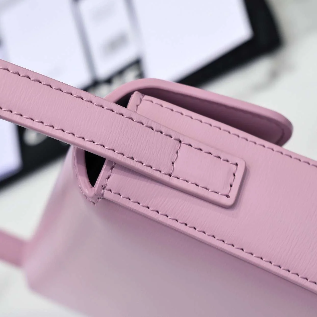 Celine Triomphe Handbag Pink Smooth Leather 20x12cm product view 2