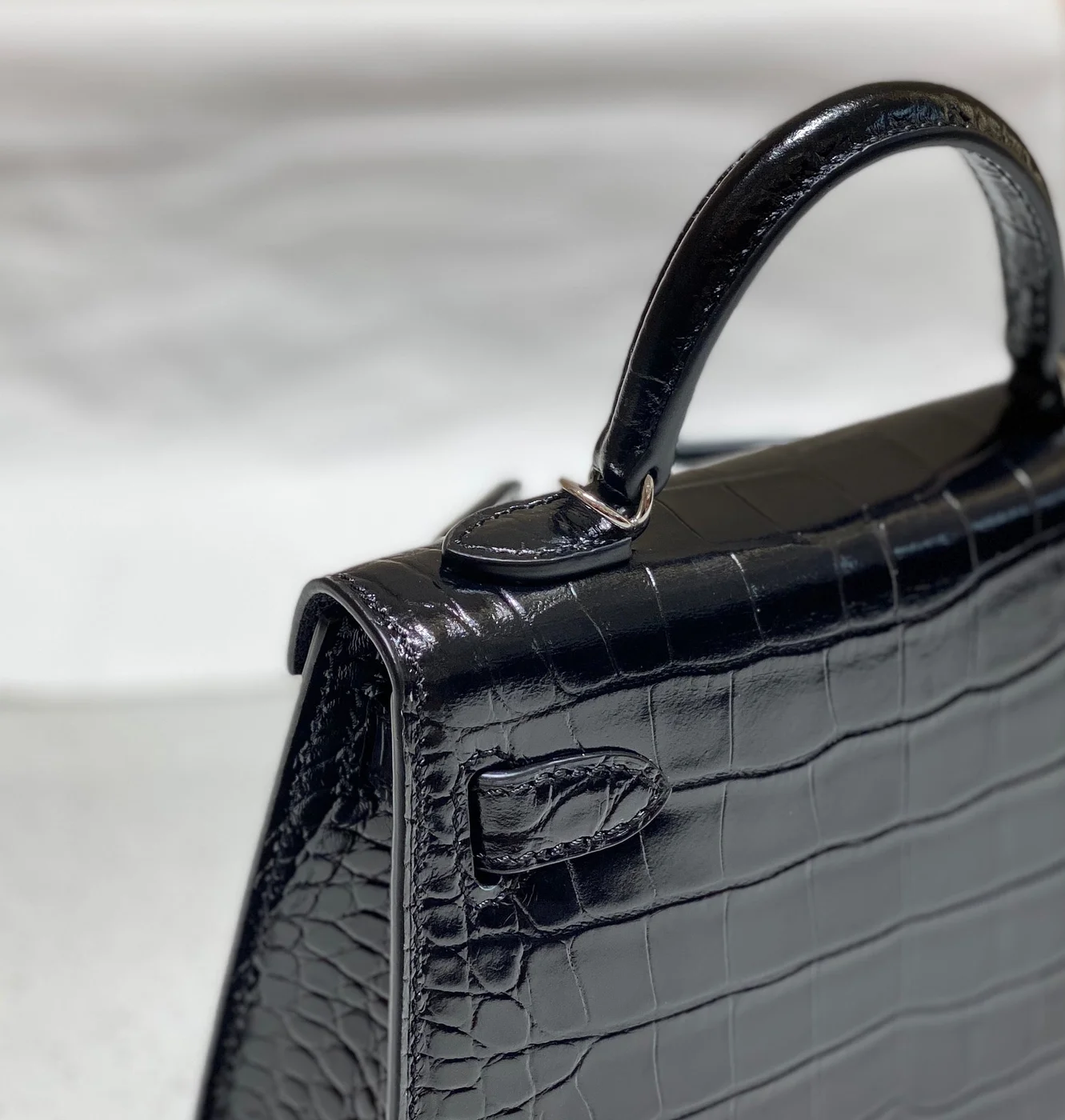 Hermès Mini Kelly In Black Crocodile Skin Silver Hardware Bag product view 7