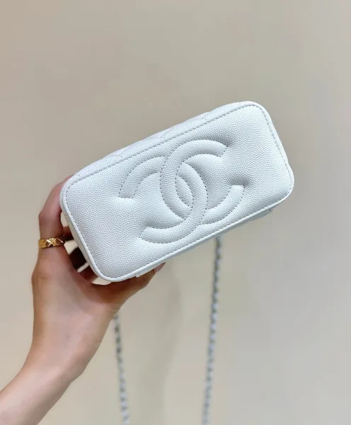 Chanel Vanity Case Small White Gold Hardware Bag product view 6