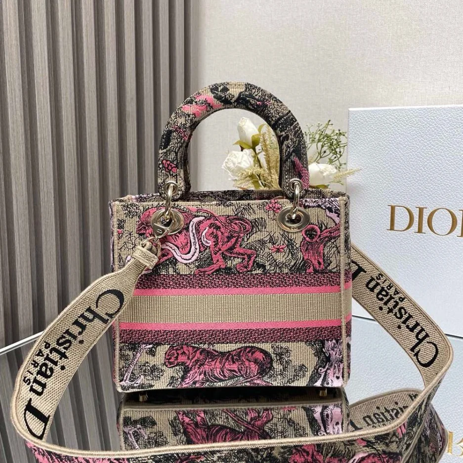 Dior Medium Dioriviera Lady D-Lite Bag product view 3