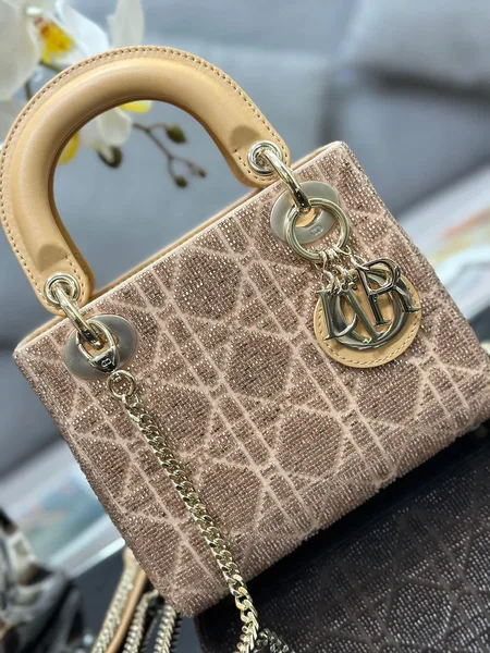 Dior Lady Yellow Beaded Handbag 17x15x7cm product view 6