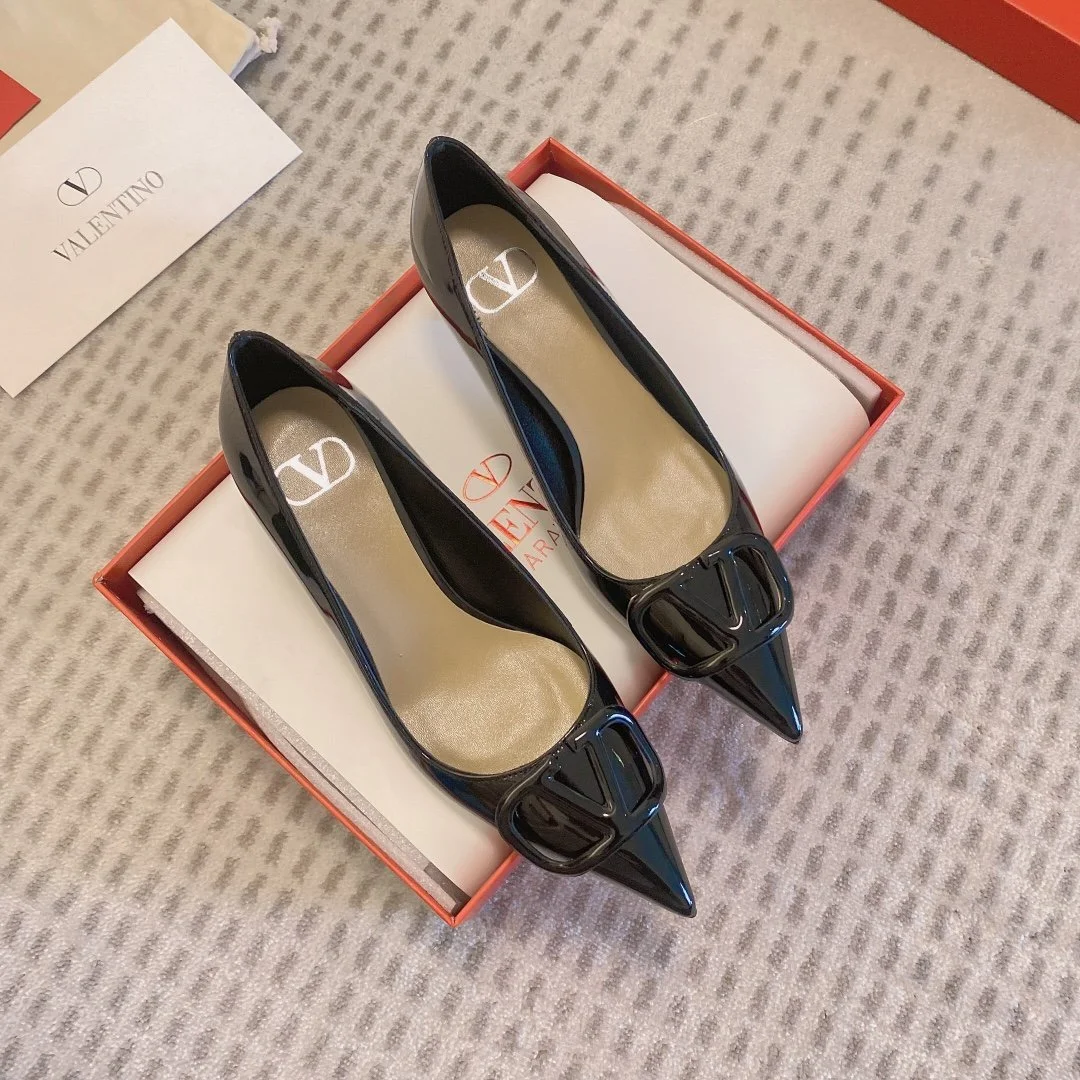 Valentino Women Black Patent Leather Pumps product view 1