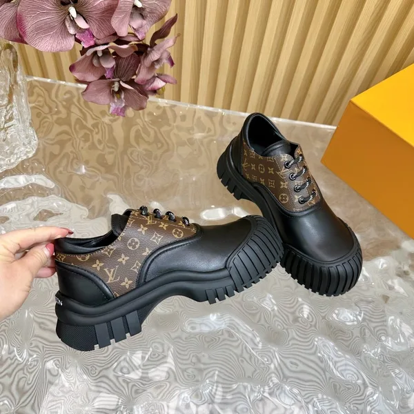 Louis Vuitton Women Black Leather Brown Patterned Sneakers product view 2