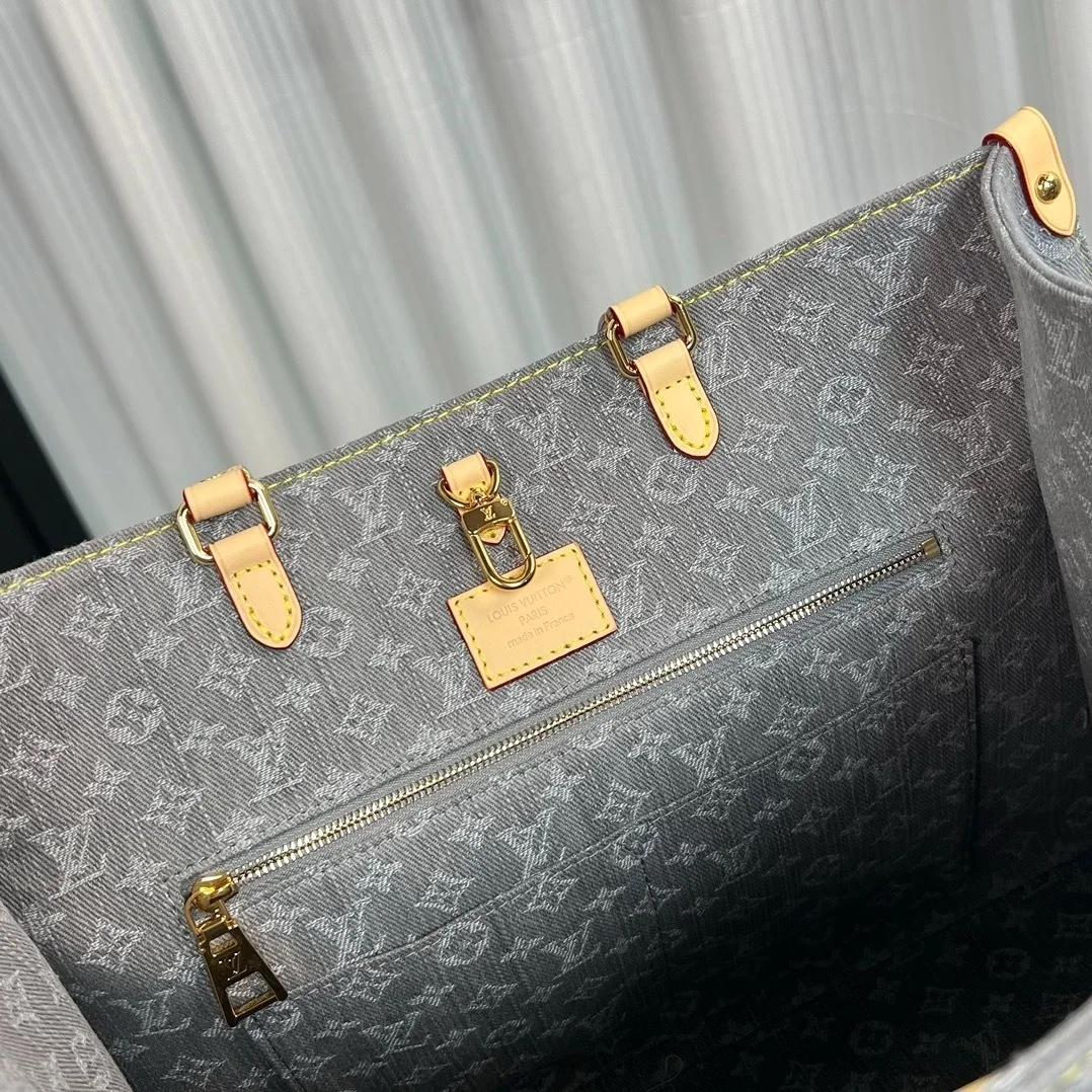 Louis Vuitton OnTheGo MM Monogram Denim canvas Bag product view 3