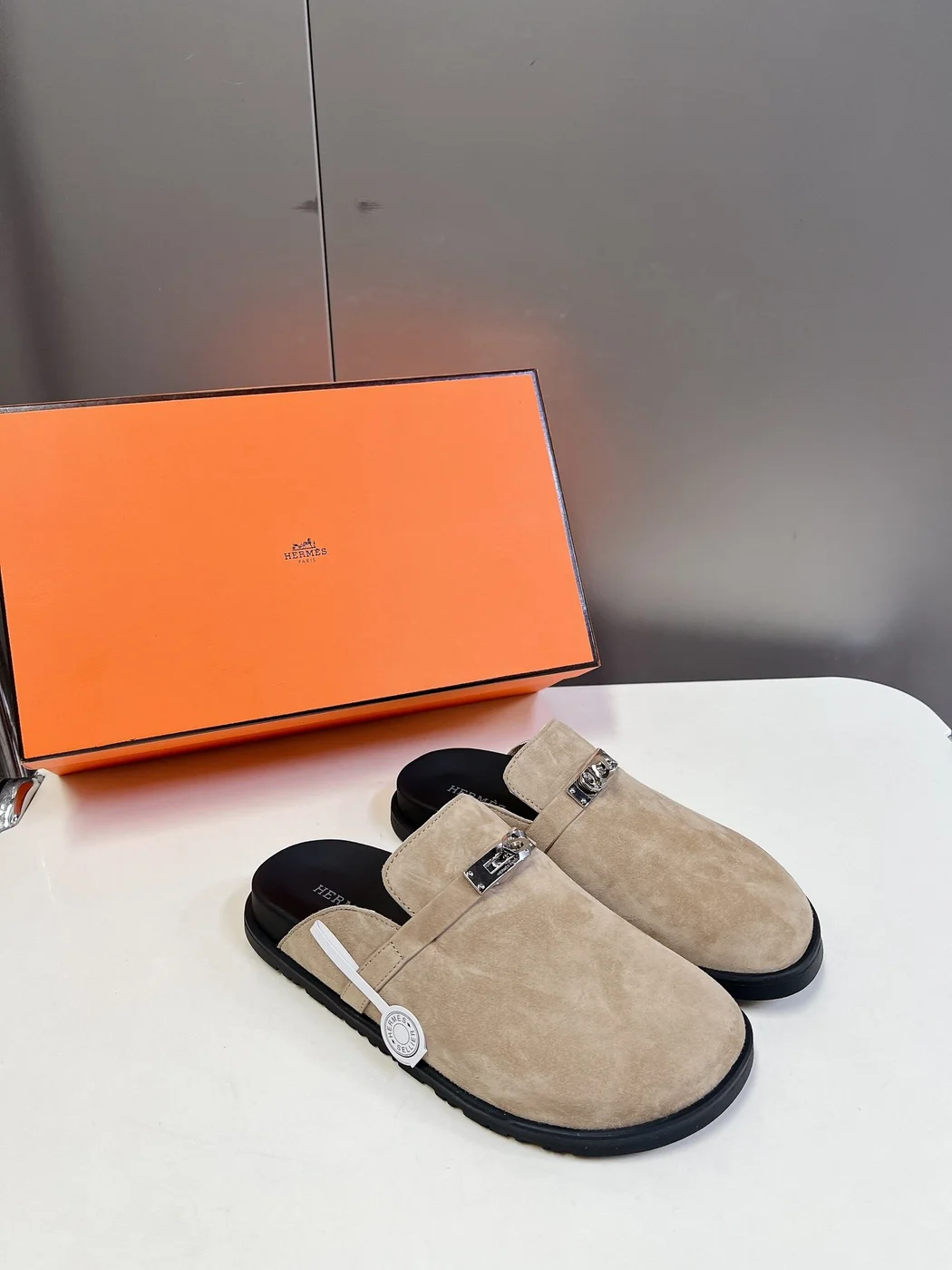 Hermès Women Beige Suede Mules product view 5