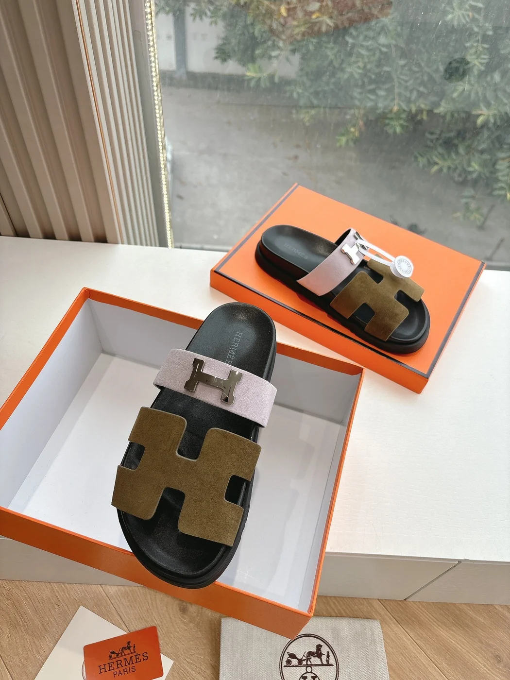 Hermès Women Pink And Olive Suede Sandals product view 4