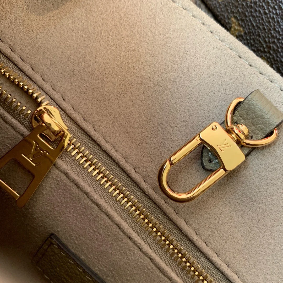 Louis Vuitton Onthego Woman’s Grey Cowhide Leather Handbags 25 cm product view 7