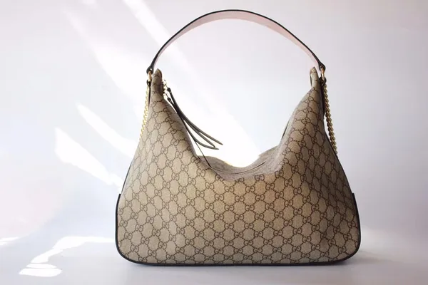 Gucci Horsebit 1955 Medium Shoulder Bag product view 2
