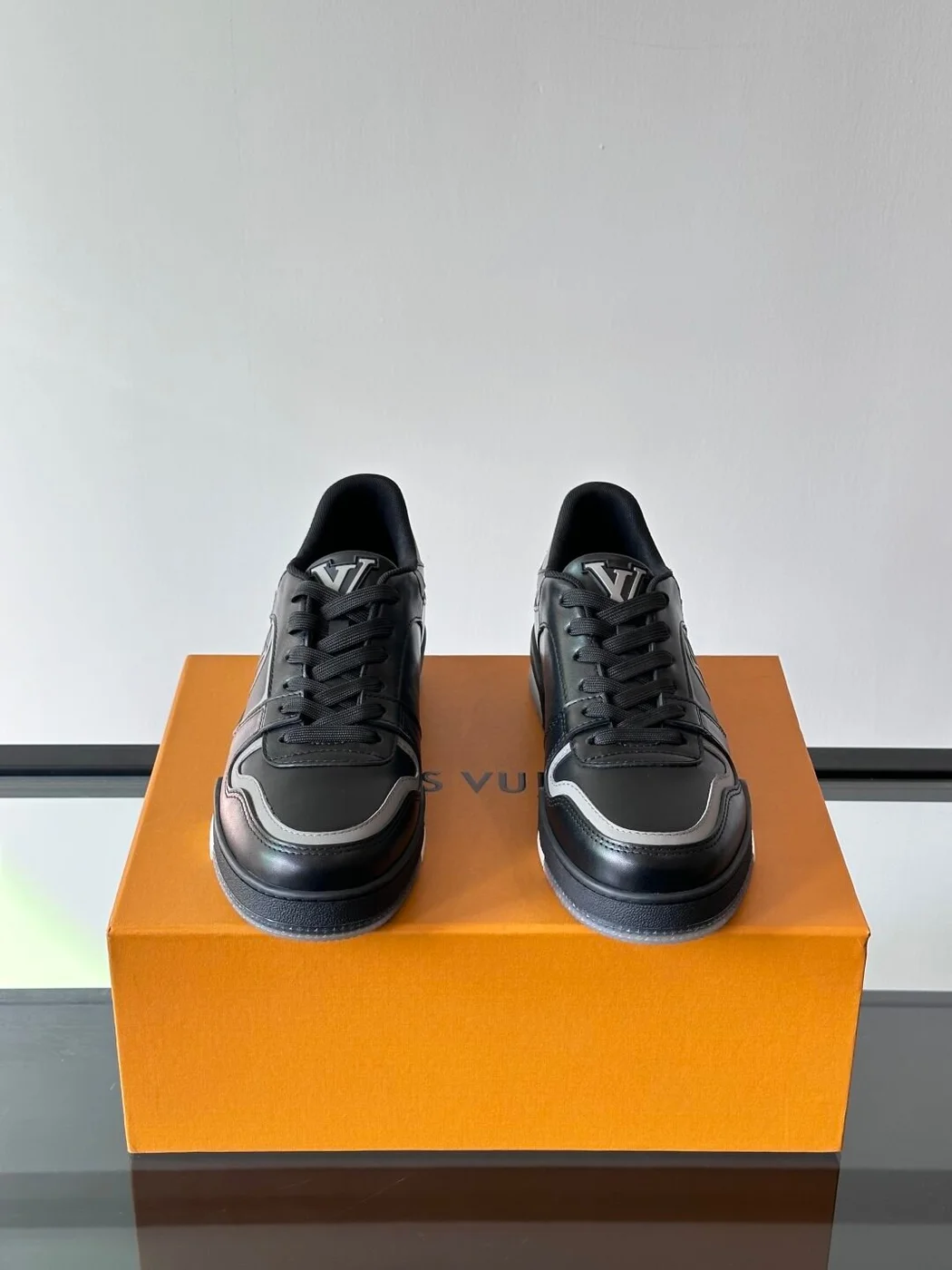 Louis Vuitton Men Black Leather Sneakers product view 2