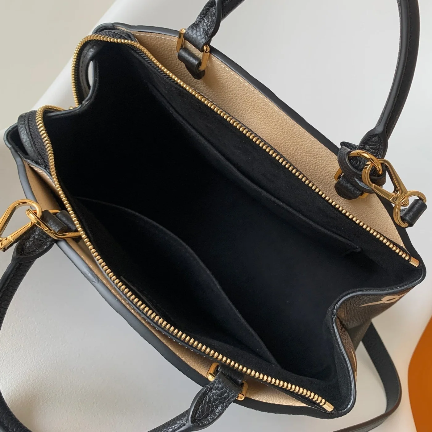 Louis Vuitton Petit Palais PM Medium Shoulder Bag 29 In Black Mix Beige product view 8