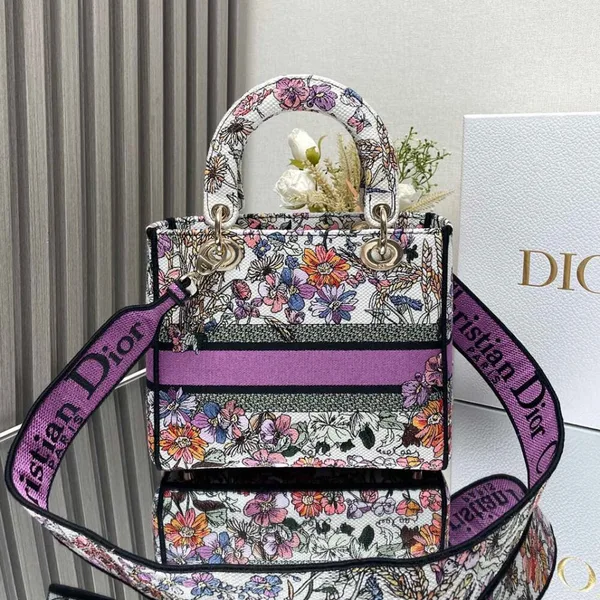 Dior Medium Dioriviera Lady D-Lite Bag product view 3