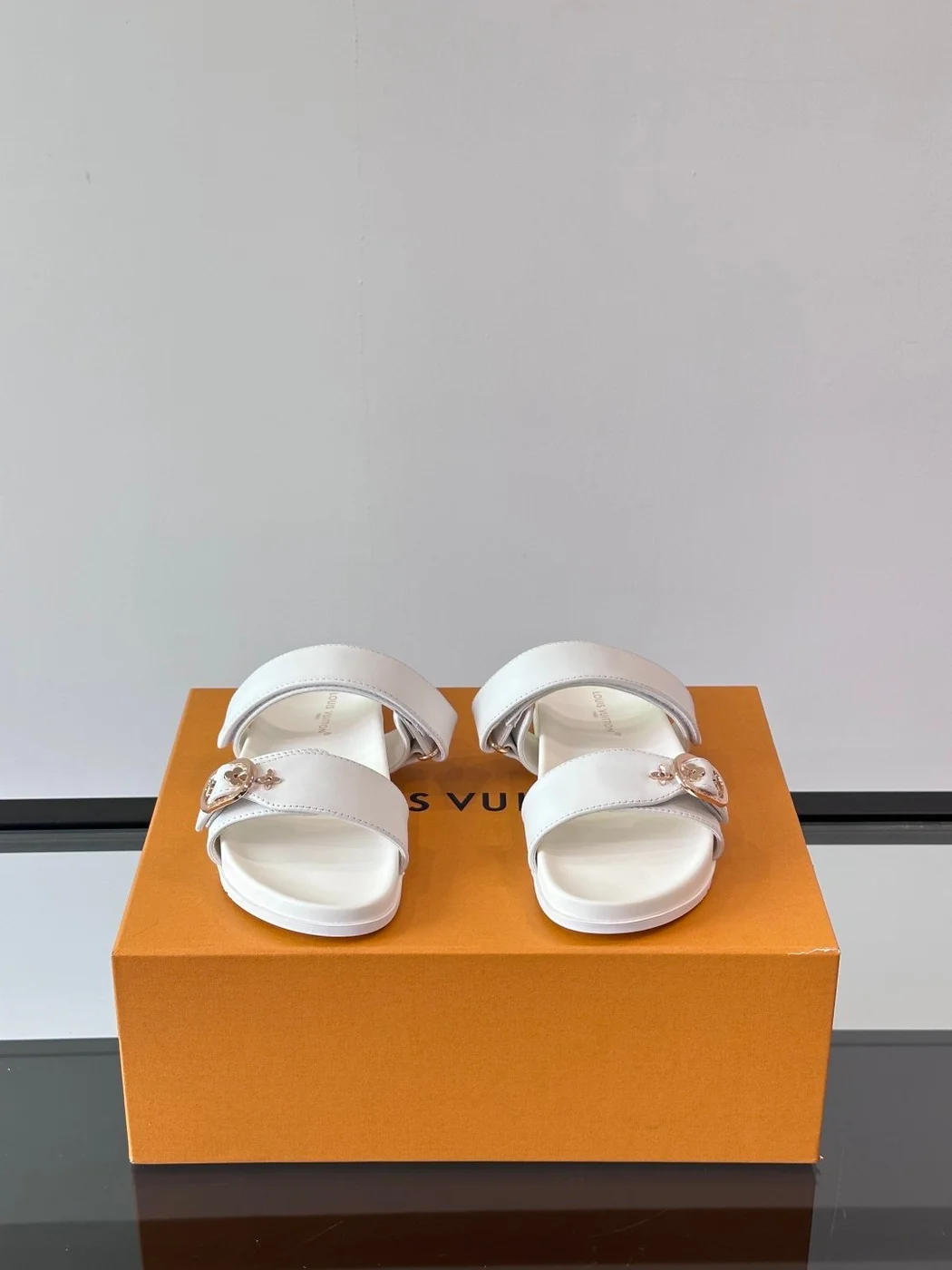 Louis Vuitton Men White Leather Sandals product view 2
