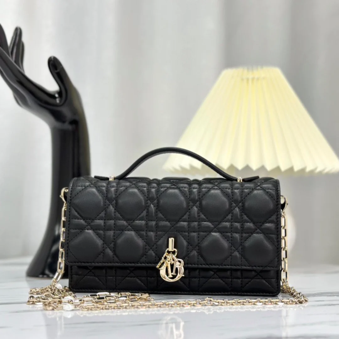 Dior Women’s Handbag Black Crossbody Bag 21× .5 cm product view 1