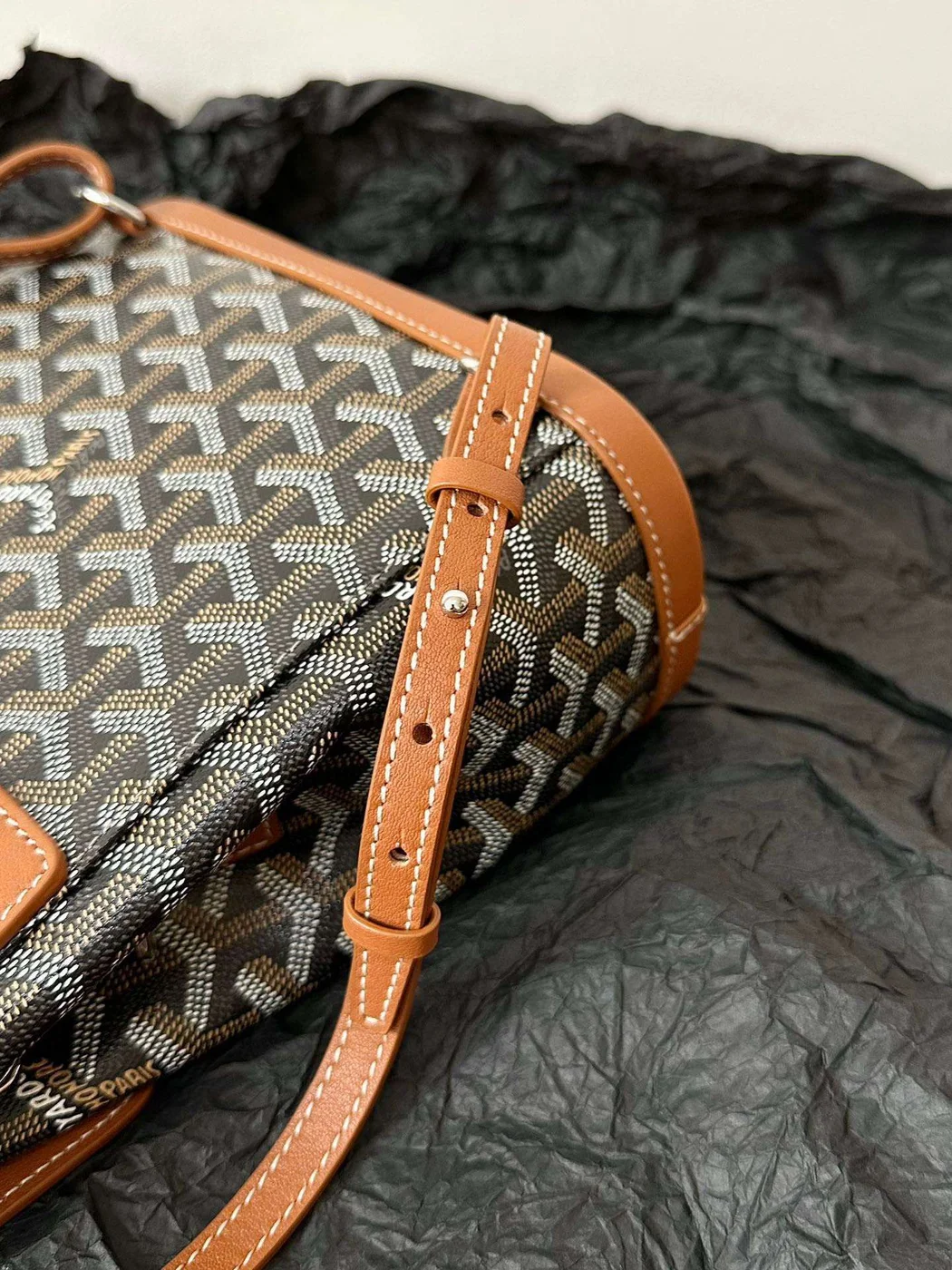 Goyard Mini Backpack Brown Monogram Pattern Size 23x19cm product view 3