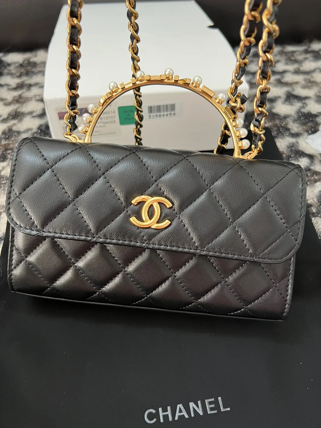 Chanel Woc Black Handbags Pearl Handle Plated Lock Gold 19 cm product view 2