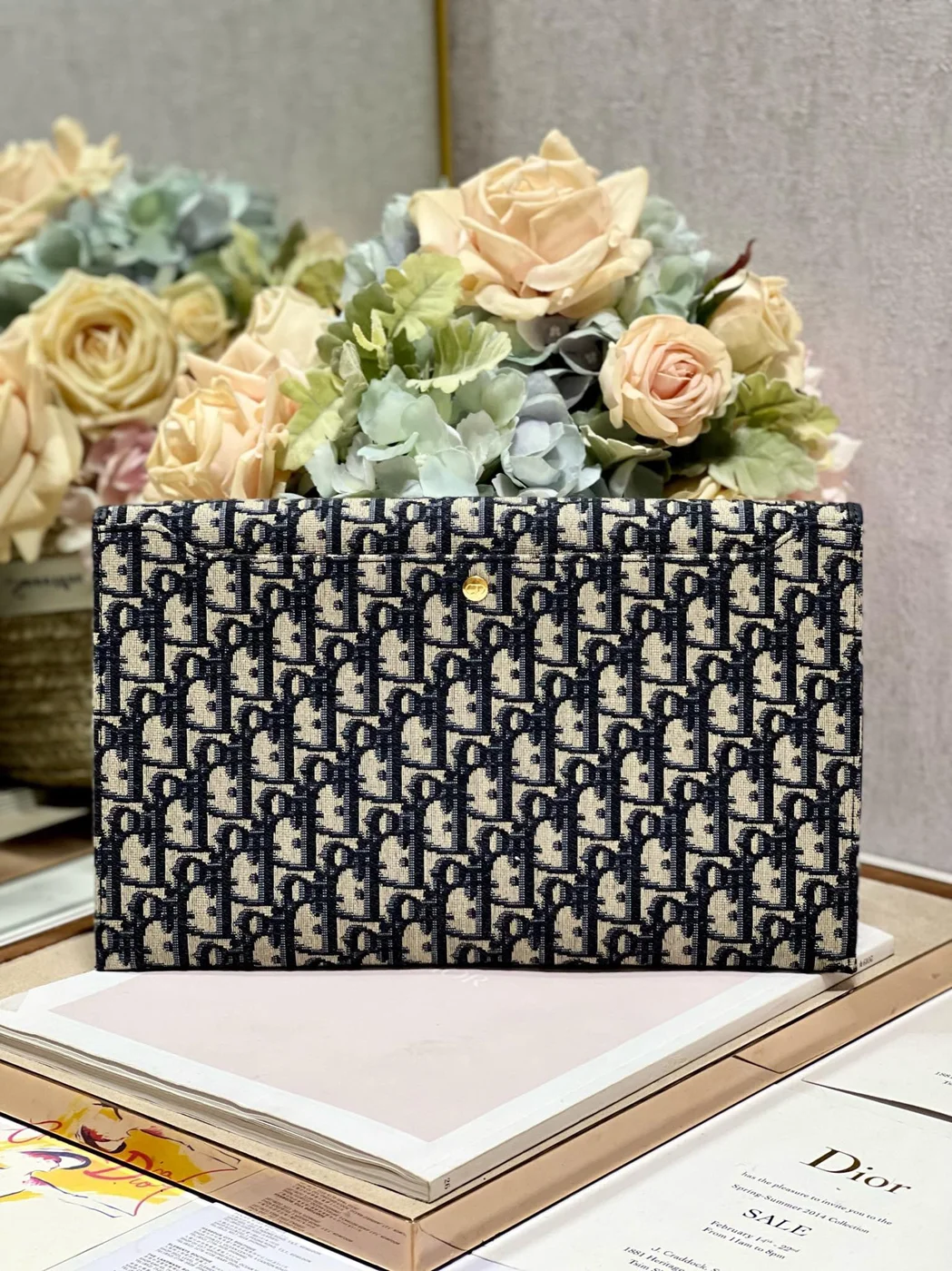 Dior 30 Montaigne Avenue Monogram Handbag 30x18x2cm product view 8