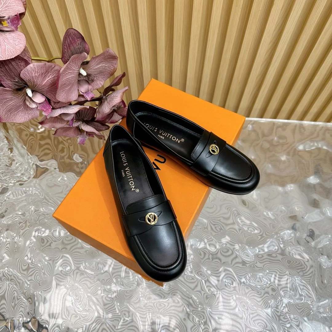 Louis Vuitton Women Black Leather Loafers — Metal Logo Detail product view 5