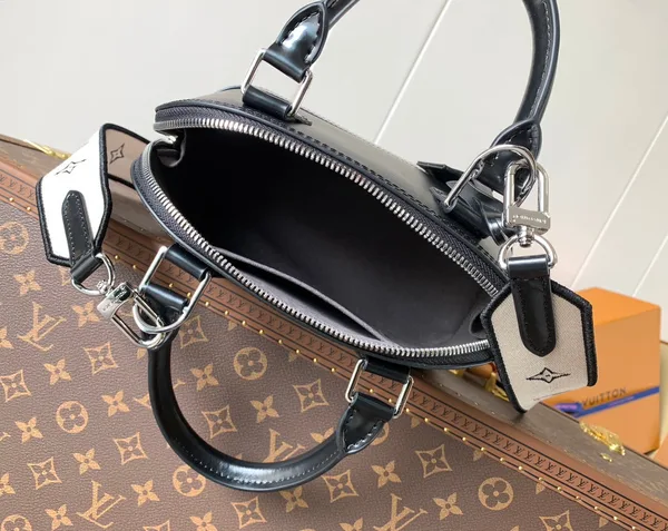 Louis Vuitton Alma BB Bag 23 In Black Grain Cowhide product view 10
