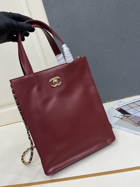 Chanel Small Shopping Bag Métiers d’art 2026 collection product view 8