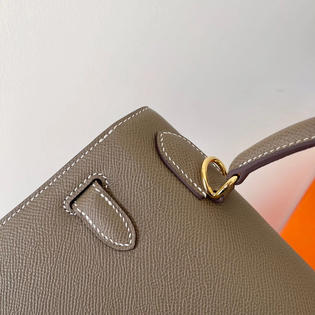 Hermès 28 cm Etain Epsom Leather Gold Hardware Bag product view 2