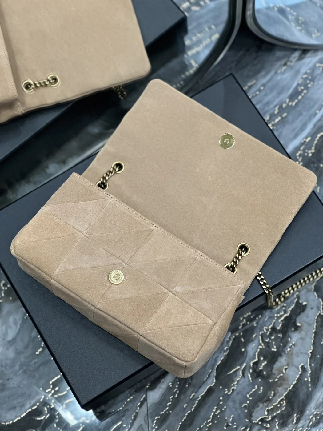 Saint Laurent Jamie Medium Shoulder Bag in Beige product view 6