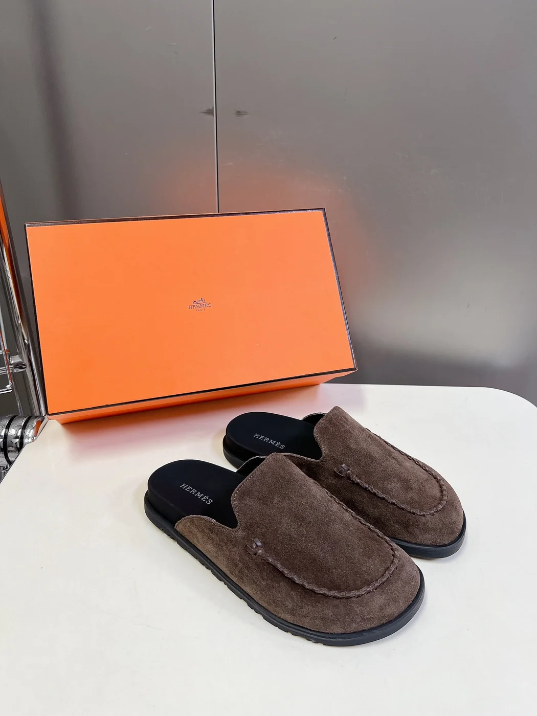 Hermès Women Brown Suede Slippers product view 5