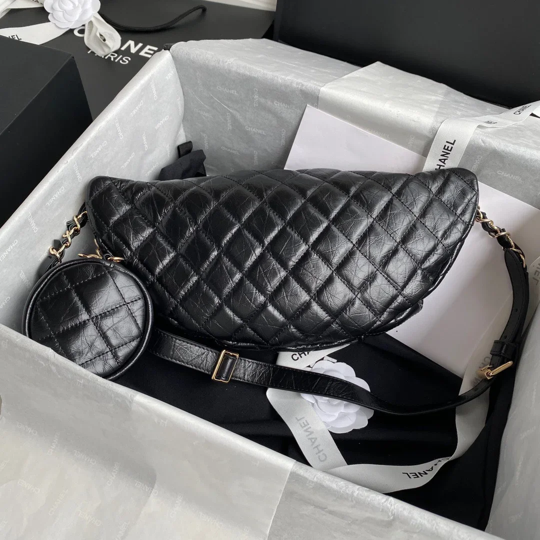 Chanel Bumbag Black Wrinkled Leather Lock Gold Handbags 34x15x6cm product view 2