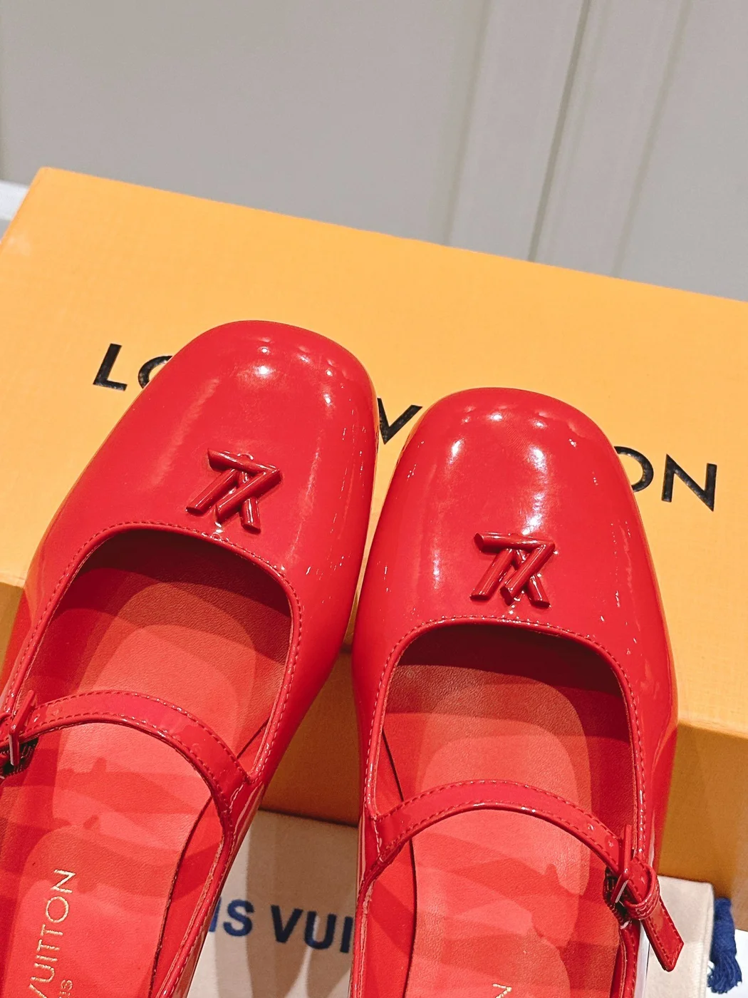 Louis Vuitton Women Red Patent Leather Mary Jane Flats product view 2
