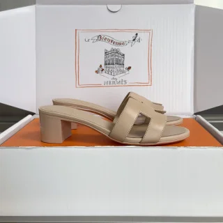 Hermès Oran Heeled Sandals product view 2