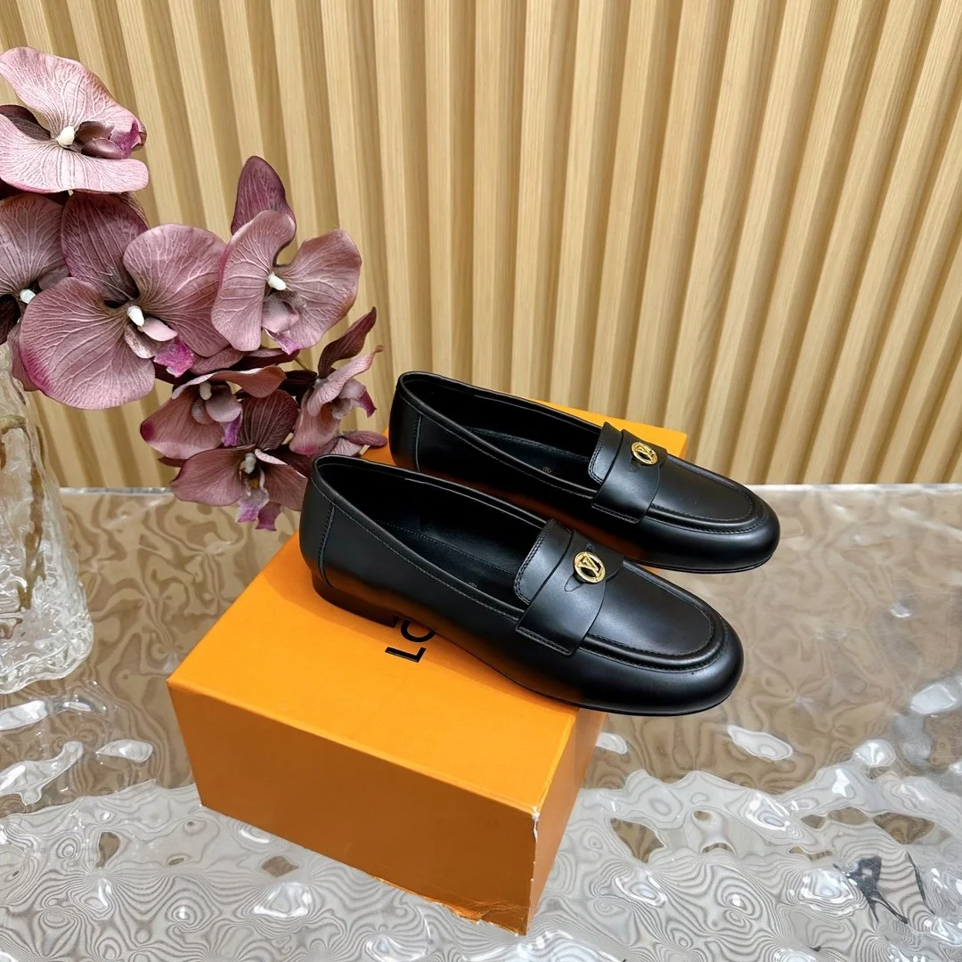 Louis Vuitton Women Black Leather Loafers — Metal Logo Detail product view 3